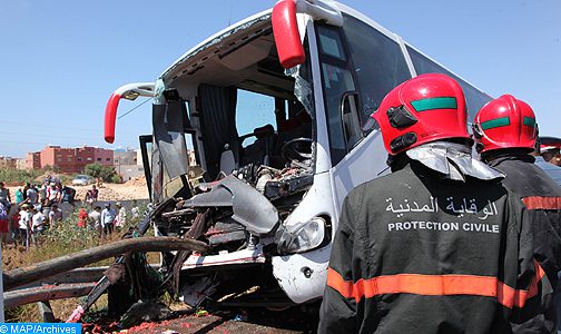 مصرع شخصين وإصابة 26 آخرين إثر انقلاب حافلة لنقل عمال السمك على مستوى أنزكان أكادير