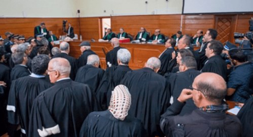 الهيئة الوطنية لحقوق الإنسان تثمن خطوة العفو المكلي، وتطالب بأن يشمل العفو الزفزافي والمهداوي…