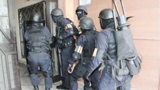 رصد موقعين بمنطقة جبلية بإقليم الدريوش استغلهما أفراد خلية ”داعش” للقيام بتجارب في صناعة المتفجرات
