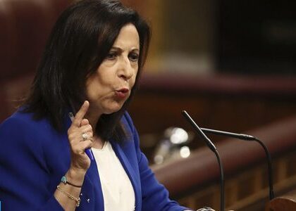 إسبانيا تحث مواطنيها على ” مغادرة مخيمات تندوف في أسرع وقت ممكن “