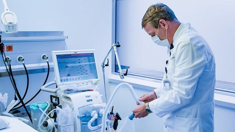 الجهات والعمالات والأقاليم التي سجلت بها 877 إصابة بكورونا و 43 وفاة خلال 24 ساعة الأخيرة