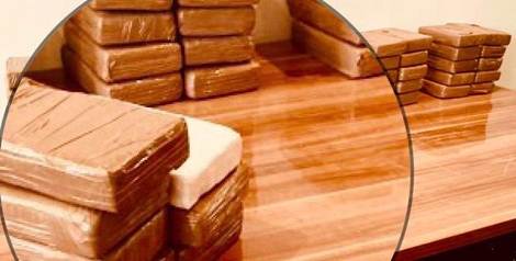 إجهاض محاولة تهريب 67 كيلوغرام من الكوكايين في تجاويه هيكل سيارة نفعية بميناء طنجة