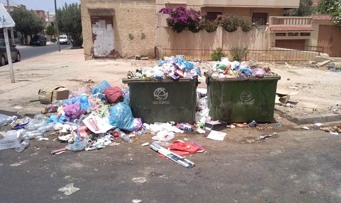 أسفي.. تقاعس شركة النظافة عن جمع القمامة يُسائل المجلس الجماعي