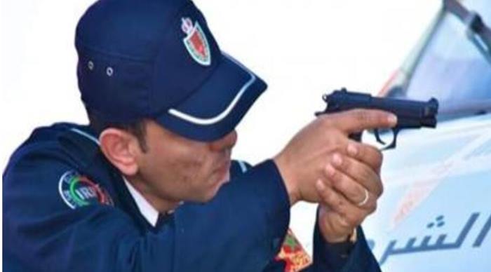 برشيد.. ضابط شرطة يطلق الرصاص لتوقيف جانح يحمل السلاح الأبيض و هدد أمن المواطنين