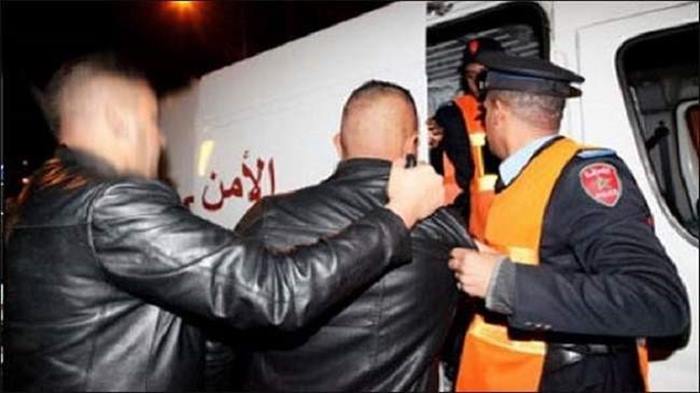 توقيف شخص متلبس  بتنظيم الهجرة غير الشرعية والاتجار بالبشر رفقة مرشحين بطنجة