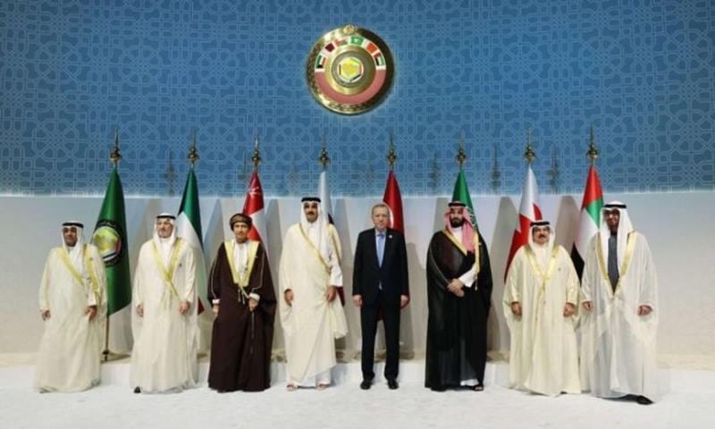 أمير قطر أثناء اجتماع مجلس التعاون: من العار على جبين المجتمع الدولي أن يتيح لهذه الجريمة النكراء أن تستمر على غـ ـزة
