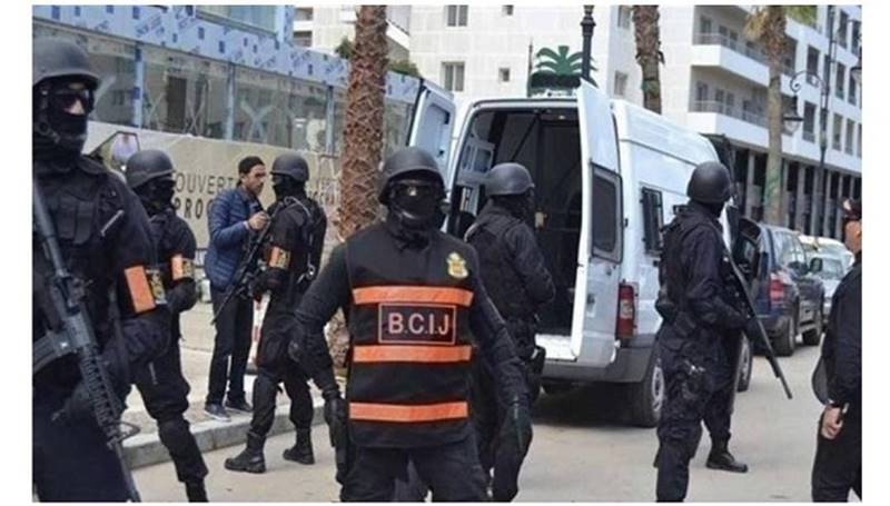 تفكيك شبكة إرهابية مكونة من أربعة عناصر بالعديد من المدن ينشطون في تجنيد وإرسال مقاتلين جنوب الصحراء