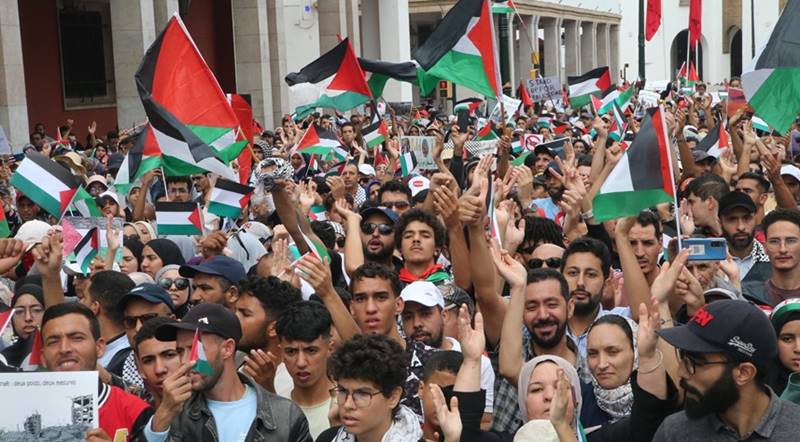 وقفات بالعديد من المدن المغربية تطالب بإجراءات عاجلة لمساعدة المدنيين بغزة