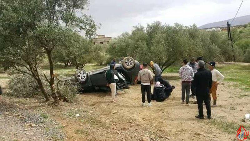 تازة..  انقلاب سيارة بمنعرج خطير على متنها عدد من الأستاذات