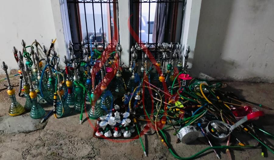 الجديدة… مداهمة مقهيين خالفتا قراري الإغلاق بسيدي بوزيد وحجز عدد كبير من نرجيلات الشيشة