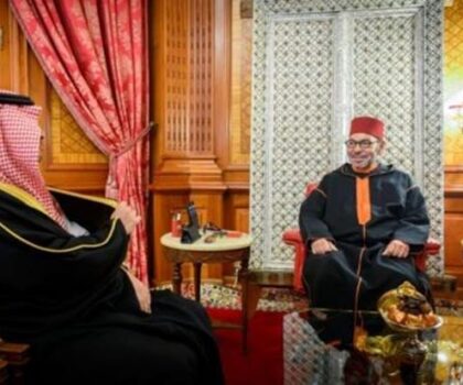 الملك يستقبل بالدار البيضاء مبعوثا من خادم الحرمين الشريفين ومن ولي عهد المملكة العربية السعودية