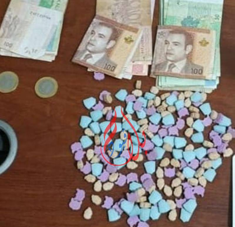 الجديدة.. درك اشتوكة أوقف شخصين متلبسين بحيازة وترويج كمية كبيرة من الأقراص المهلوسة