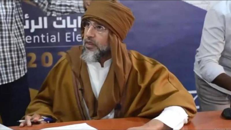 مقتل سيف الإسلام نجل الزعيم الليبي الراحل معمر القذافي