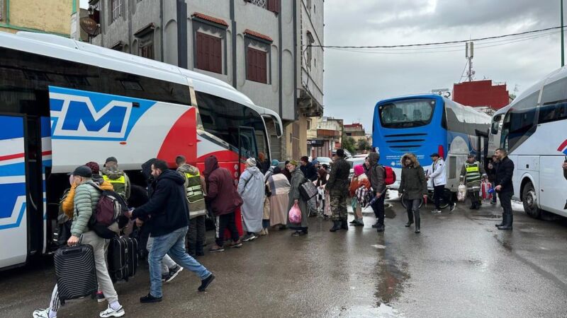 الانتهاء الكامل من عملية إرجاع جميع المواطنات والمواطنين بإقليم سيدي سليمان إلى دواويرهم