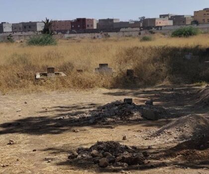 مقبرة للا حاجة بمدينة الشماعية تعيش الإهمال وغياب أدنى مقومات الدفن