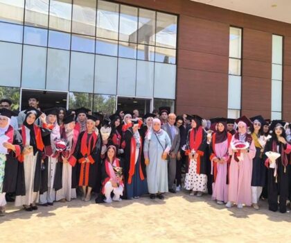 كلية اللغات والفنون والعلوم الإنسانية بجامعة الحسن الأول تنظم حفل التميز لطلبتها