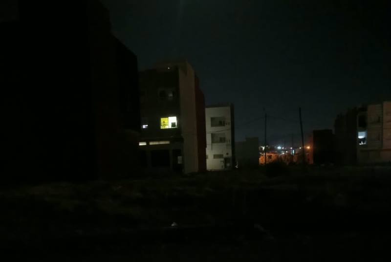 تازة.. ساكنة حي الزيتون بتجزئة بنكيران يعيشون في ظلام دامس و يطالبون بالتدخل