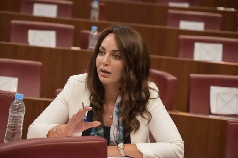 الملك يعفي ماديحة خيير الوزيرة المنتدبة لدى وزير التربية الوطنية