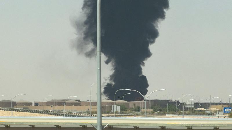 ثلاثة قتلى و36 مصابا بهجمات على مطاري أبها والرياض الثلاثاء والأربعاء